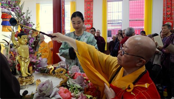 華藏寺隆重慶祝佛誕 浴佛法會圓滿舉行