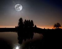 light-140.jpg light-140.jpg